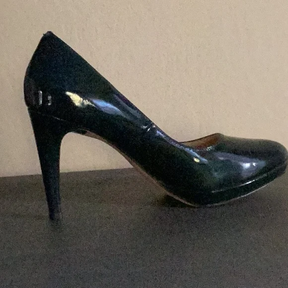 Cole Haan Women's Dark blue 6.5 Heels - Picture 2 of 4